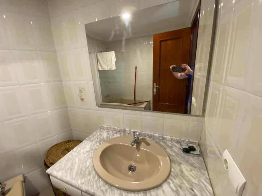Piso Grande De 120 M2, A 15' De La Playa En Coche Appartement Huelva Buitenkant foto
